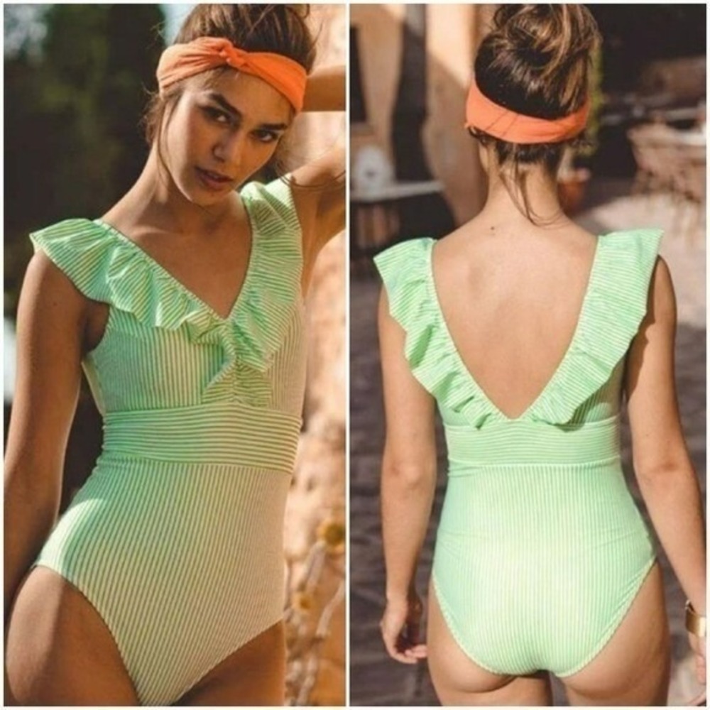 Averie AAVA NEW Layla Retro Green Striped Ruffled One Piece Swimsuit SZ Medium